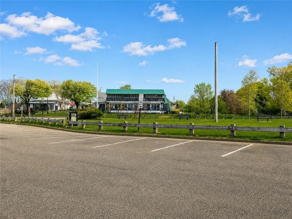 78 Shand Avenue Warwick RI 02889