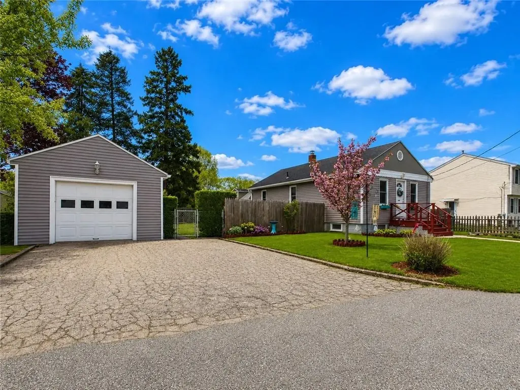 78 Shand Avenue Warwick RI 02889