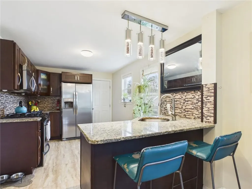 78 Shand Avenue Warwick RI 02889