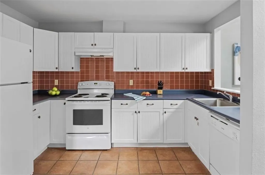 150 Bay View Drive Jamestown RI 02835