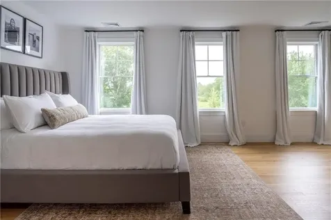 207 Cornelius Drive Portsmouth RI 02871