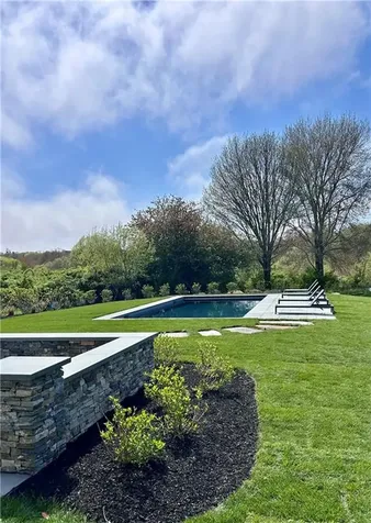 207 Cornelius Drive Portsmouth RI 02871