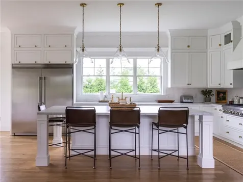 207 Cornelius Drive Portsmouth RI 02871