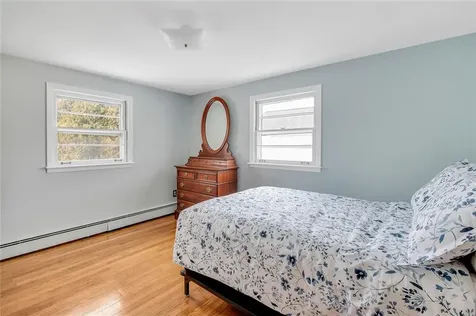 85 Treasure Road Narragansett RI 02882
