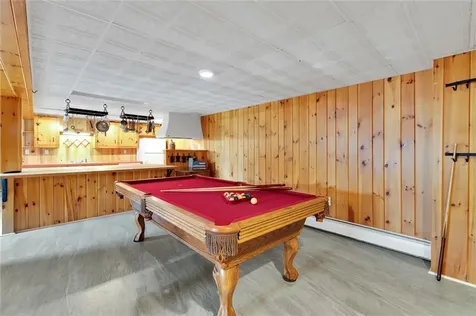 85 Treasure Road Narragansett RI 02882