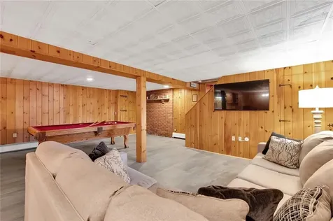 85 Treasure Road Narragansett RI 02882