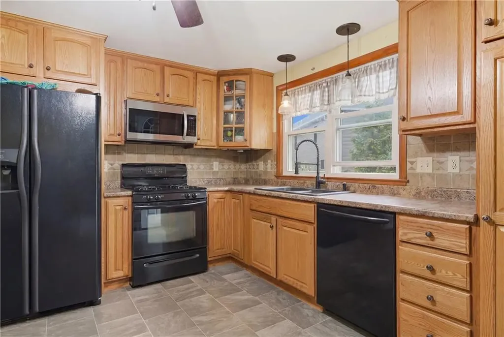 107 Irene Boulevard Woonsocket RI 02895