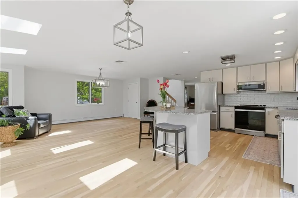 5 Aurora Drive Cumberland RI 02864