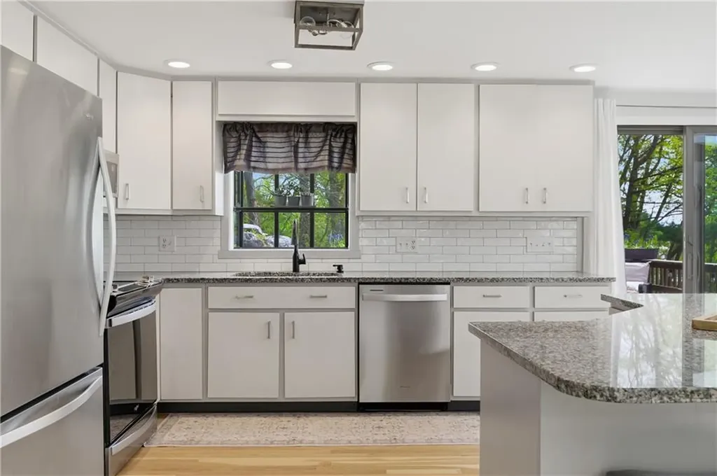 5 Aurora Drive Cumberland RI 02864