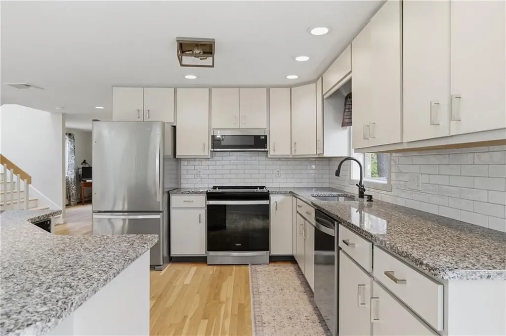 5 Aurora Drive Cumberland RI 02864