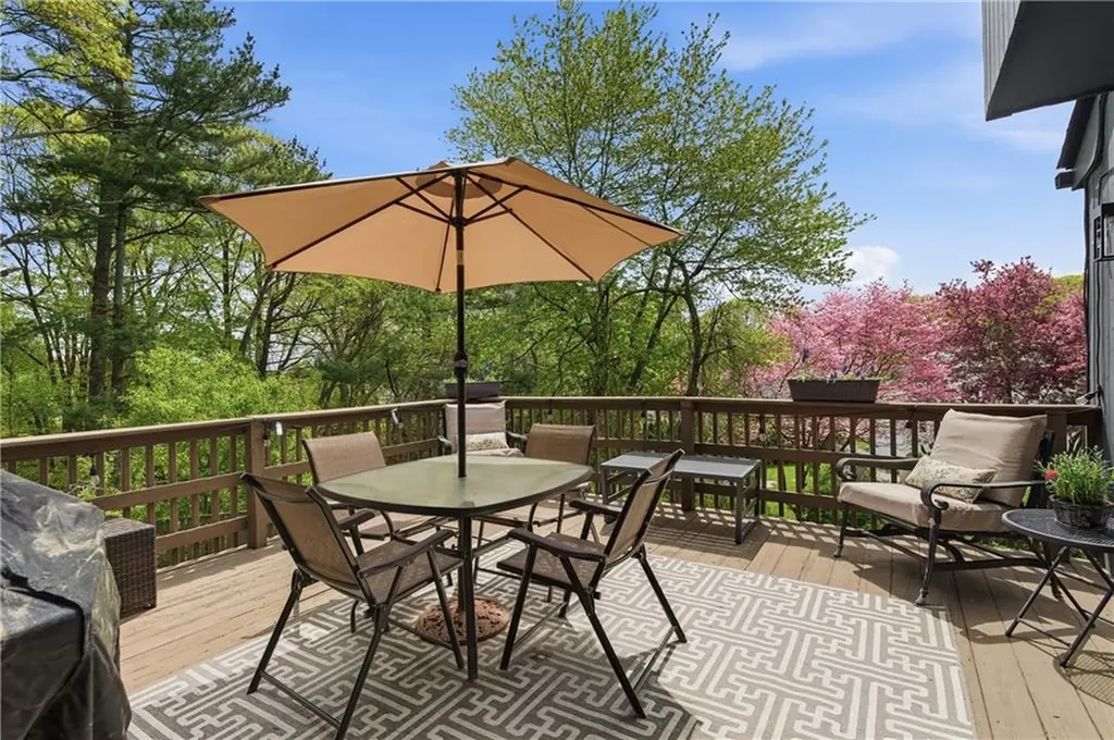 5 Aurora Drive Cumberland RI 02864