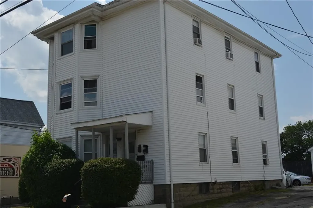 1166 1068 North Main Street Providence RI 02906