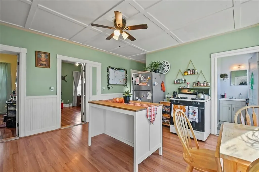 1166 1068 North Main Street Providence RI 02906