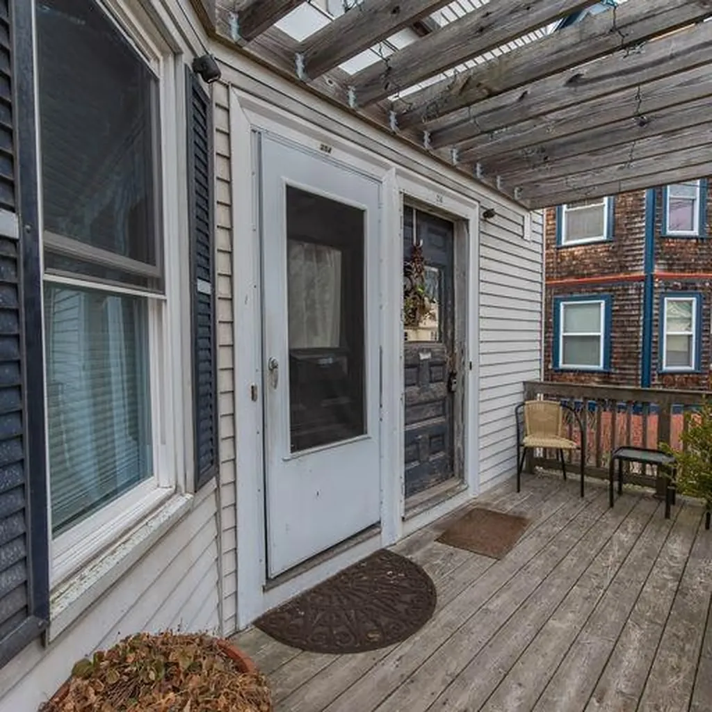 256 Morris Avenue Providence RI 02906