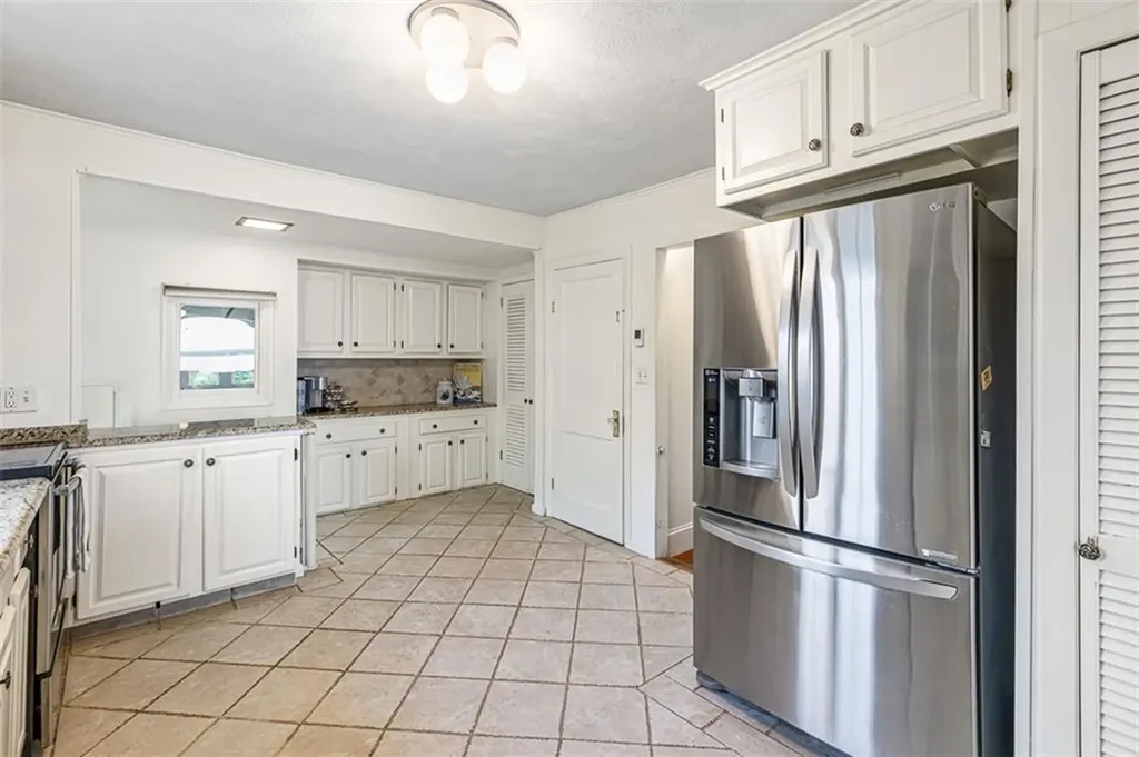 41 Buena Vista Drive North Kingstown RI 02852