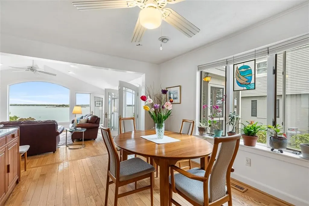 41 Buena Vista Drive North Kingstown RI 02852