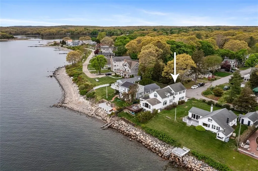 41 Buena Vista Drive North Kingstown RI 02852