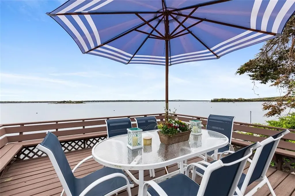 41 Buena Vista Drive North Kingstown RI 02852