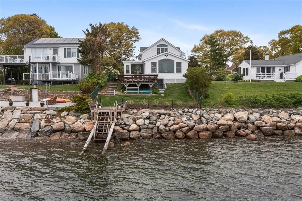 41 Buena Vista Drive North Kingstown RI 02852