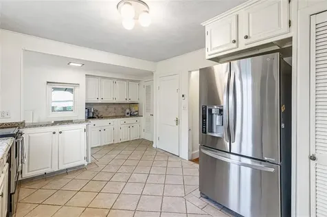 41 Buena Vista Drive North Kingstown RI 02852