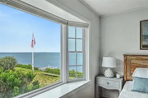 41 Buena Vista Drive North Kingstown RI 02852