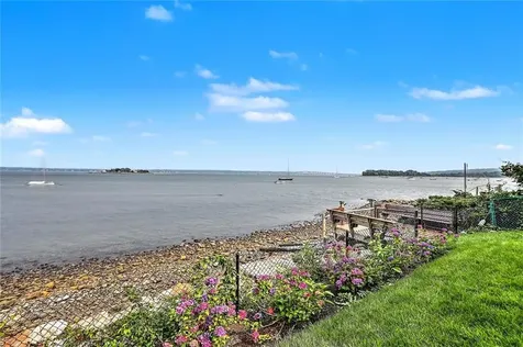 41 Buena Vista Drive North Kingstown RI 02852