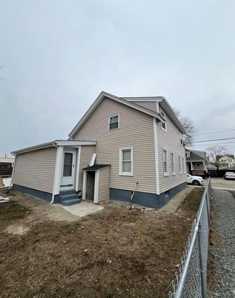 36 Berlin Street Providence RI 02908