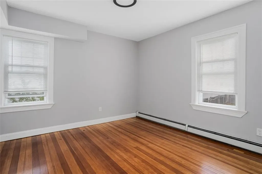 52 Dover Street Pawtucket RI 02860