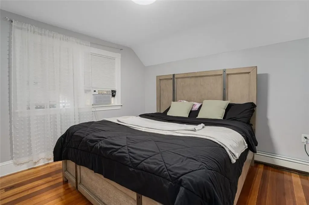 52 Dover Street Pawtucket RI 02860