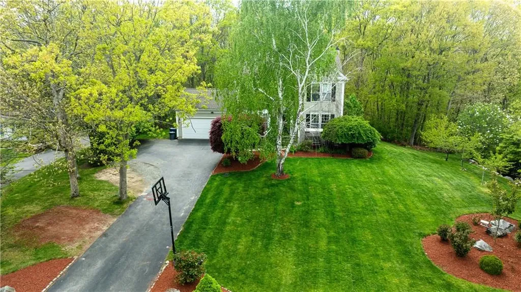 115 Castle Rock Road Warwick RI 02886