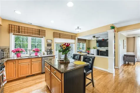 115 Castle Rock Road Warwick RI 02886