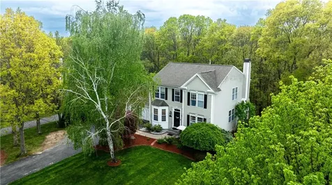 115 Castle Rock Road Warwick RI 02886