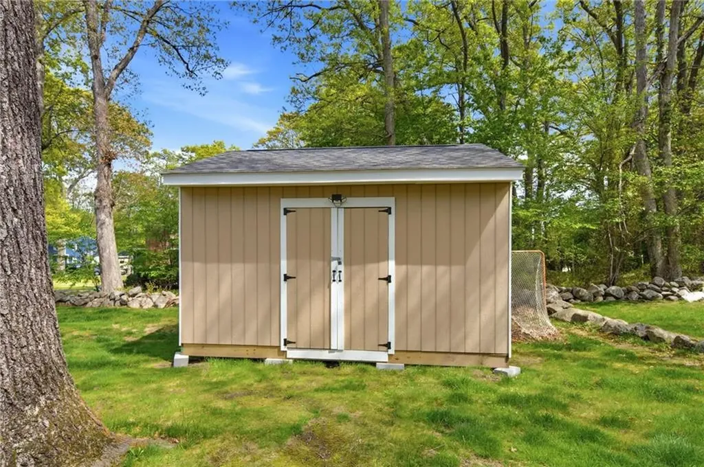 66 Maplewood Drive East Greenwich RI 02818