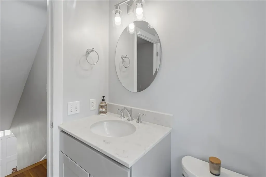 66 Maplewood Drive East Greenwich RI 02818