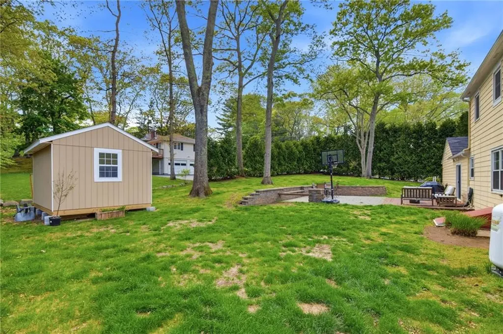 66 Maplewood Drive East Greenwich RI 02818