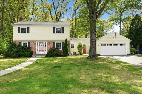 66 Maplewood Drive East Greenwich RI 02818