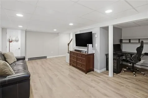 66 Maplewood Drive East Greenwich RI 02818