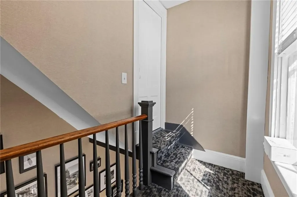 18 Barney Street Newport RI 02840