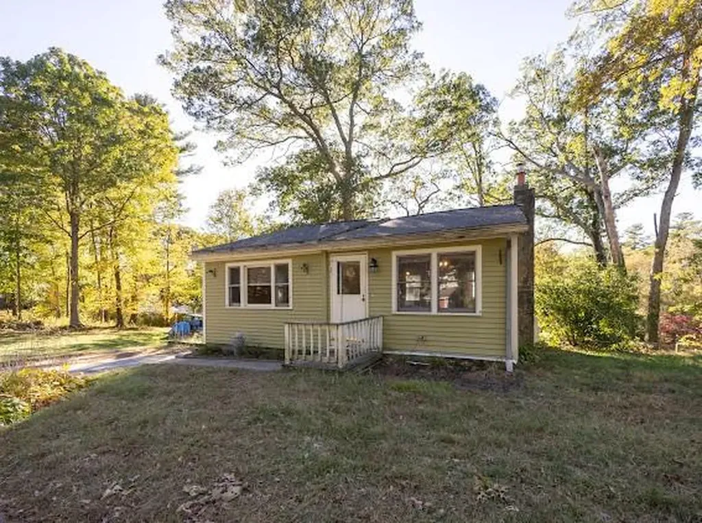 106 Echo Road Glocester RI 02814