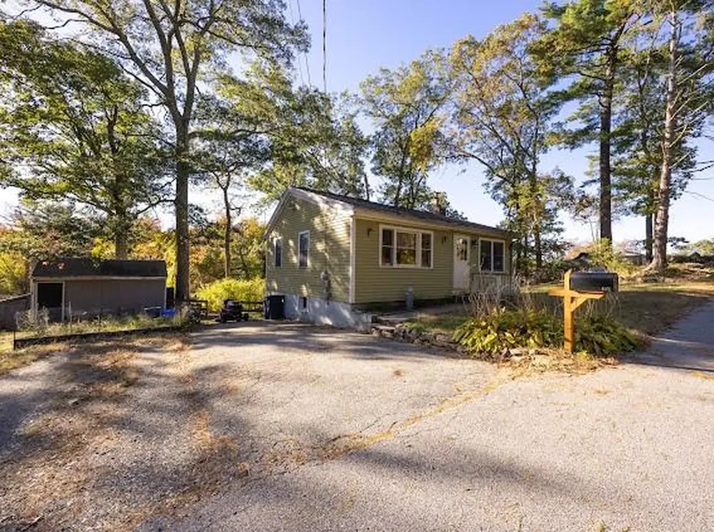 106 Echo Road Glocester RI 02814