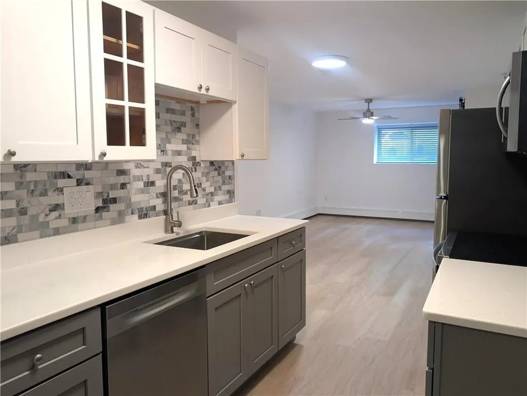 420 Woodward Road North Providence RI 02904