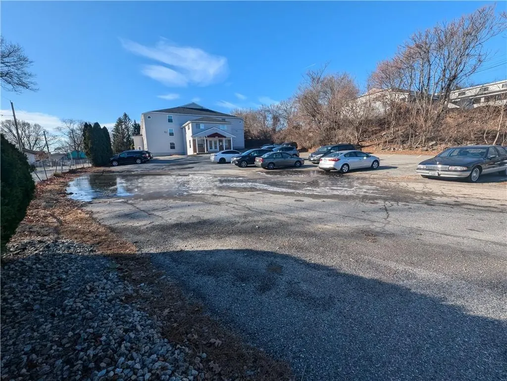 420 Woodward Road North Providence RI 02904
