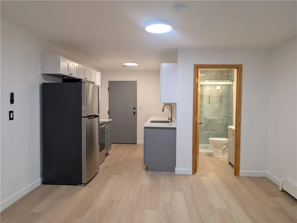 420 Woodward Road North Providence RI 02904