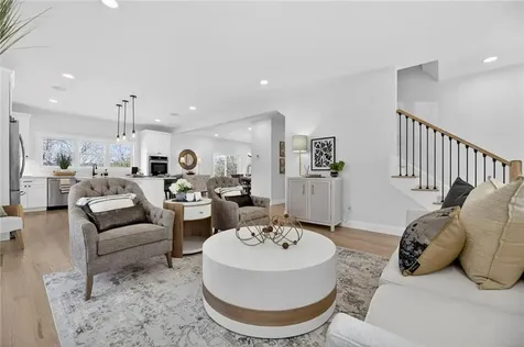 9 Stoneridge Road Smithfield RI 02917