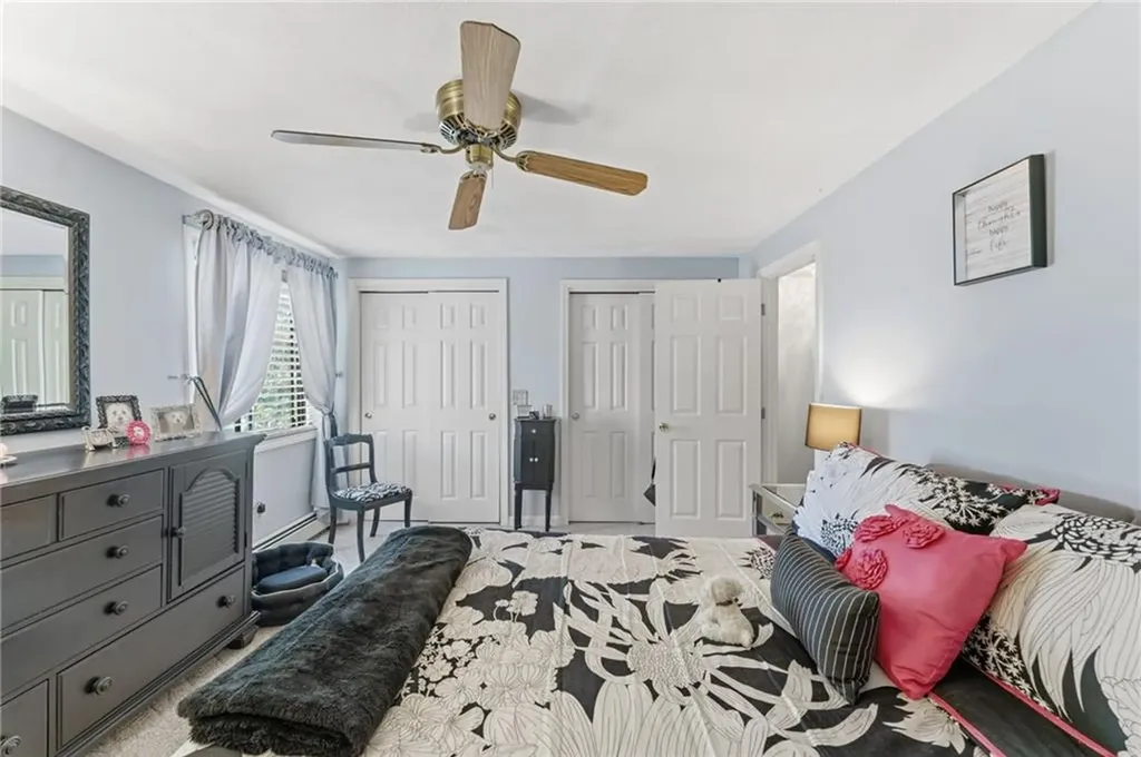 63 Esmond Street Smithfield RI 02917