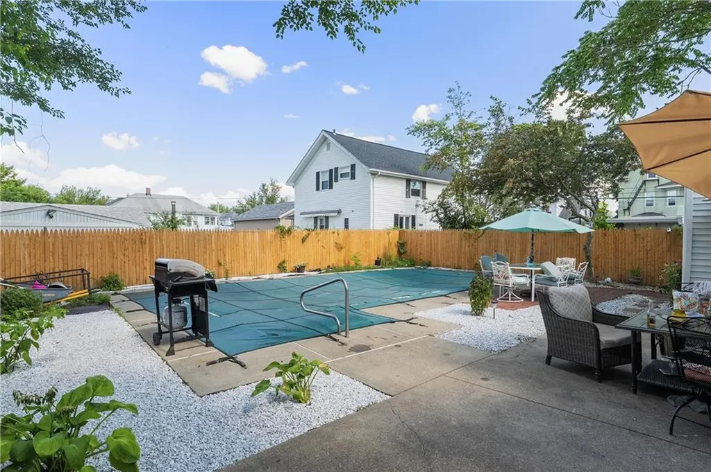 70 Brewster Street Pawtucket RI 02860