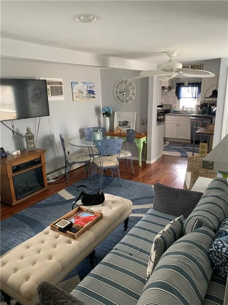 213 Ottawa Avenue Warwick RI 02889