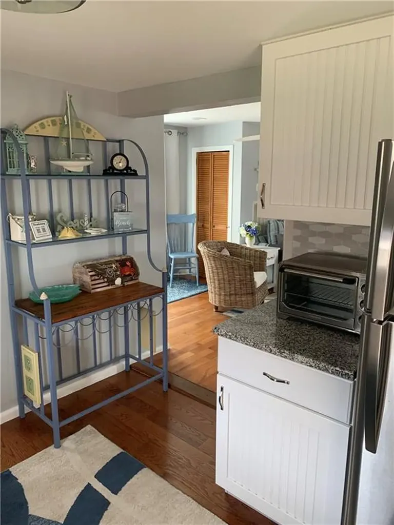 213 Ottawa Avenue Warwick RI 02889