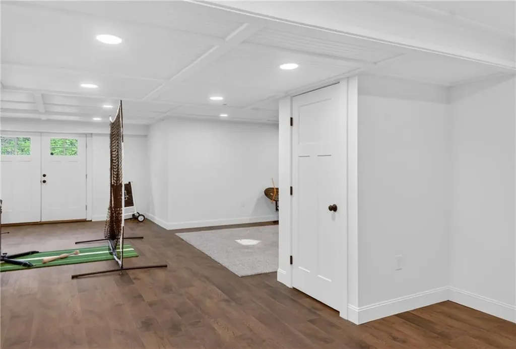 12 Vincent Way Cumberland RI 02864