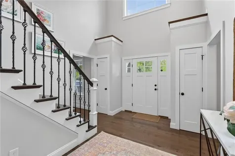 12 Vincent Way Cumberland RI 02864